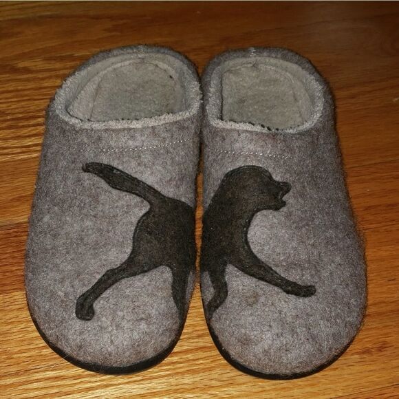 L.L. Bean Women's Daybreak Scuffs, Motif taupe chocolate dog - Picture 1 of 8